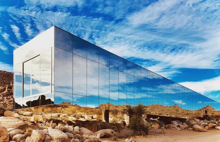 Desert Glass Homes USA: The Definitive Guide to High
